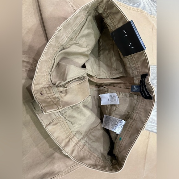 👖 Banana Republic Tan Authentic Chino - Size 6 Petite (NWT) 🌟 - Picture 5 of 13